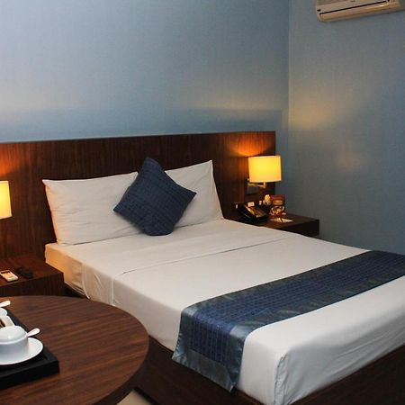 Manila Grand Opera Hotel Екстер'єр фото