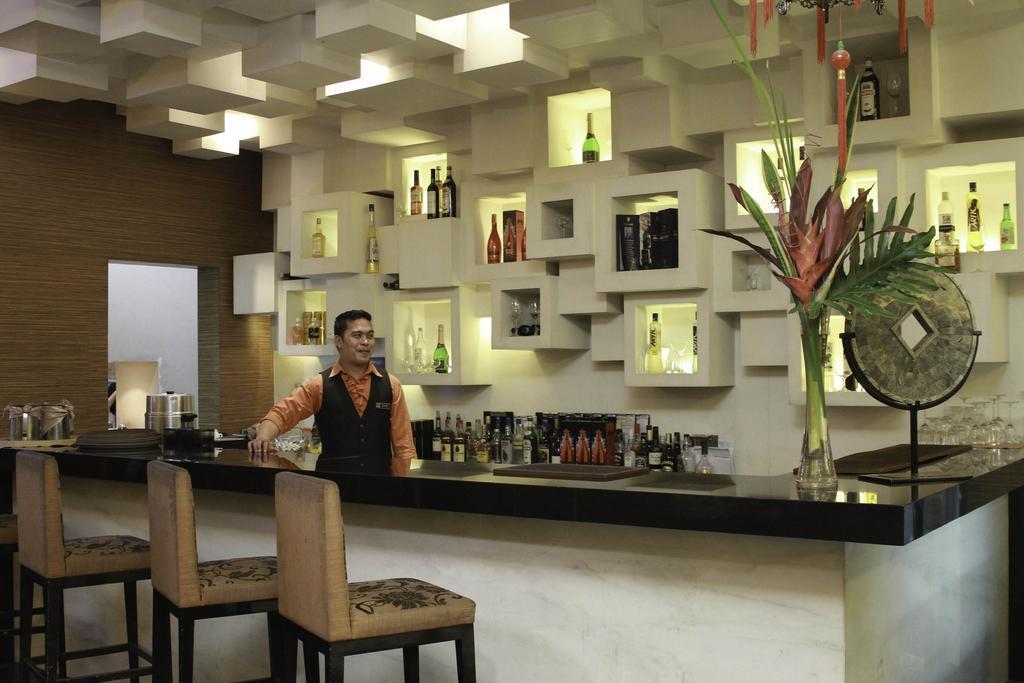 Manila Grand Opera Hotel Екстер'єр фото