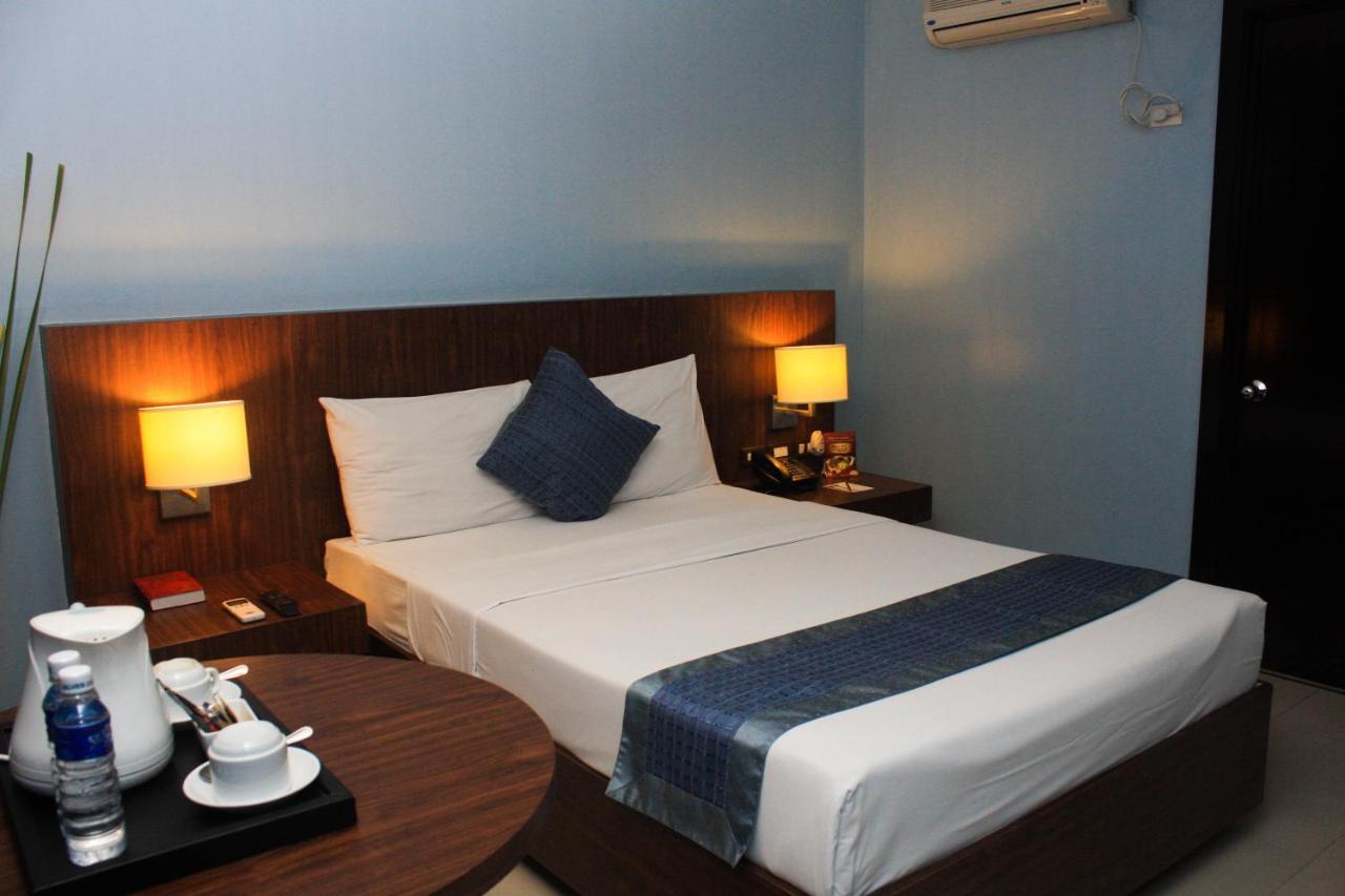 Manila Grand Opera Hotel Екстер'єр фото