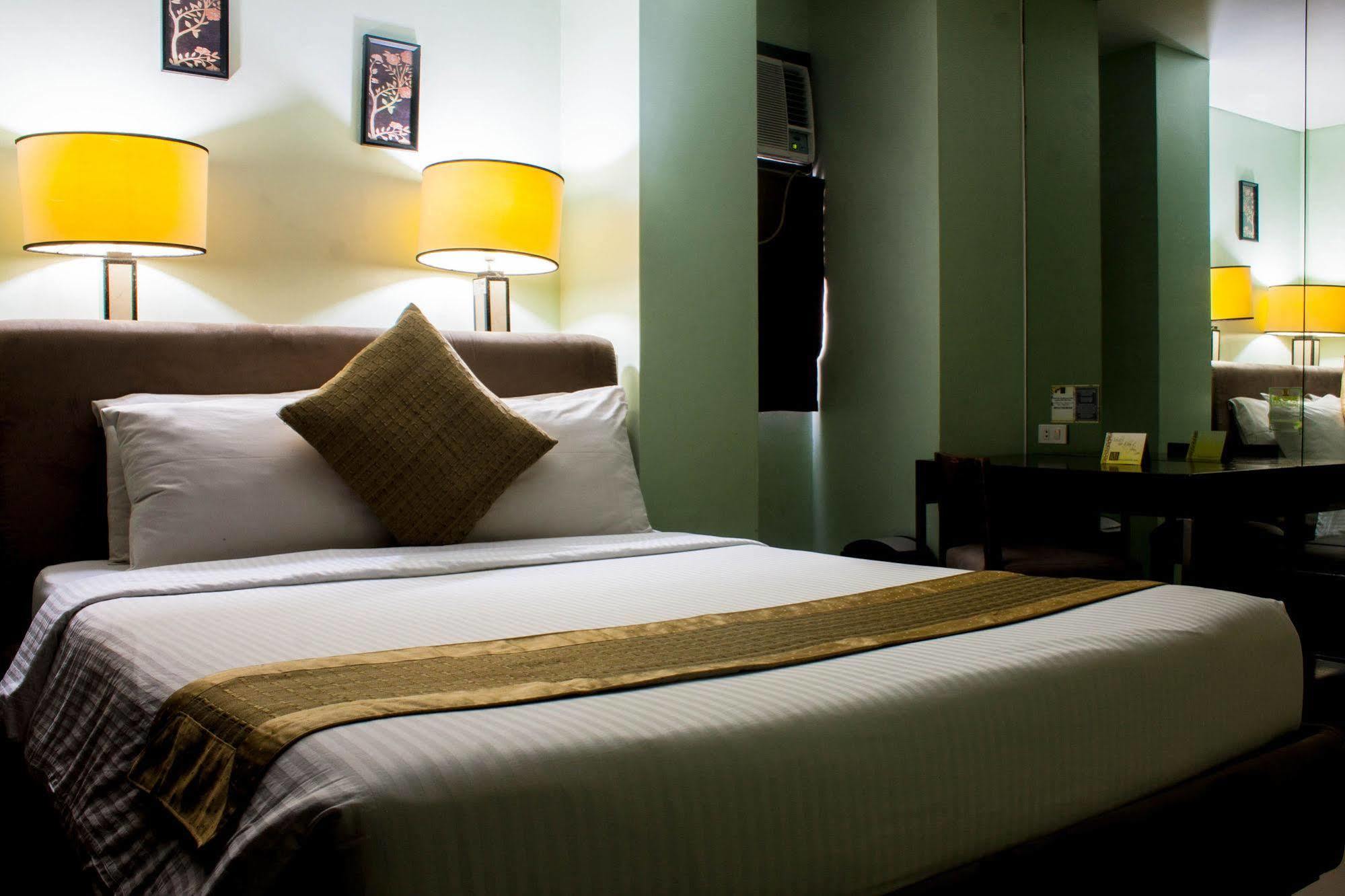Manila Grand Opera Hotel Екстер'єр фото